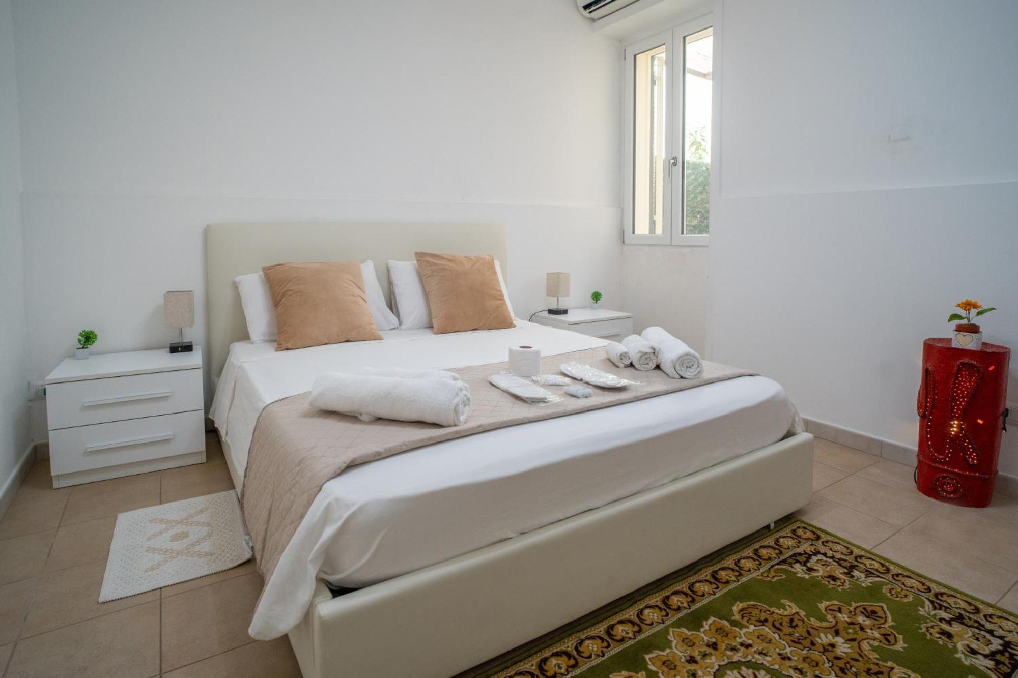 Whitehouse Bed & Breakfast Lecce Exterior foto