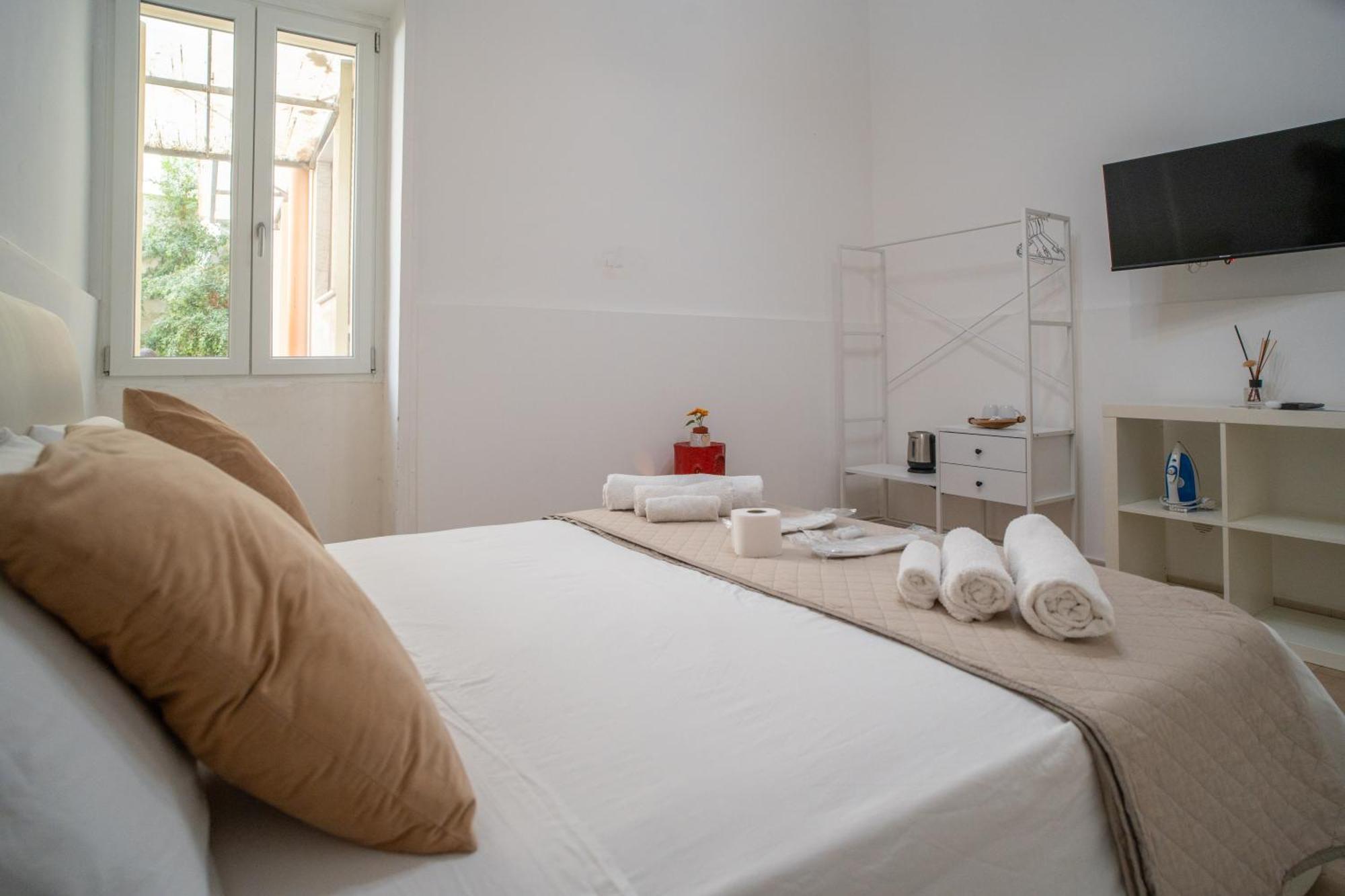 Whitehouse Bed & Breakfast Lecce Exterior foto